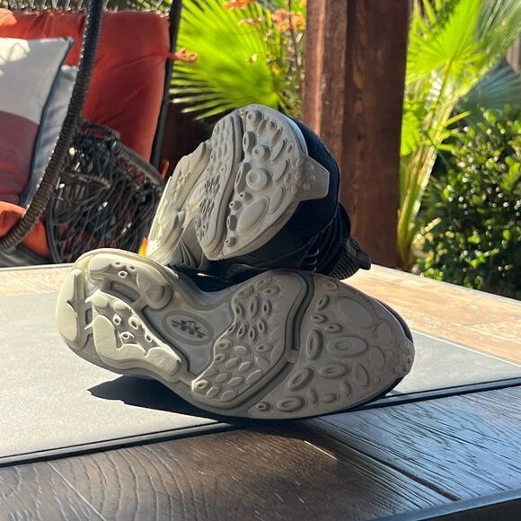 Nike Air Zoom Spiridon 16 - Reflective Swoosh - Picture 9 of 12